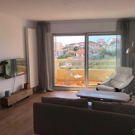 Sud Apartment *
